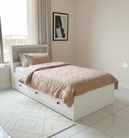 Prix Usine Yifan Ensemble de Chambre à Coucher en Bois Blanc pour Hôtel et Appartement, Armoire, Commode, Table de Chevet, Style Moderne, MDF Personnalisé 5+