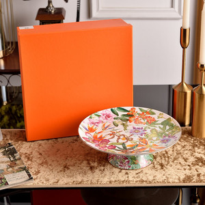 Support à gâteau en céramique à deux niveaux, imprimé floral tropical, avec poignée dorée, plateau à dessert en porcelaine pour mariage, fête ou décoration de la maison - Product Image 2