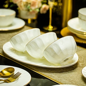 Service de vaisselle en porcelaine fine de Jingdezhen, ensemble de plats en céramique pour la maison, coffret cadeau, assiettes à dîner, vente en gros, personnalisation du LOGO - Product Image 4
