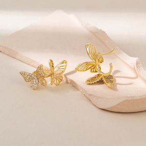 Pendientes de clip con diseño de mariposa para mujer, plata S925, diseño de insecto, joyería de moda, aretes sin perforación. - Product Image 1