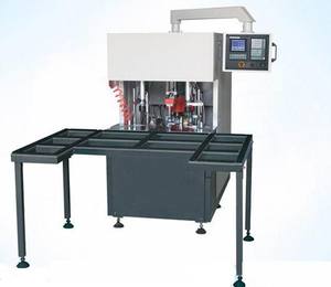 Máquina de limpieza de esquinas CNC de perfil de plástico de máquina de limpieza de ventanas de PVC - Product Image 1