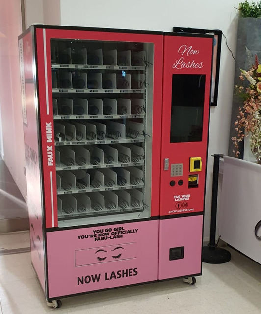 TCN Custom Design Eyelash Vending Machine Hair Cosmetic Vending Machine Beauty Vending Machine for False Lashes