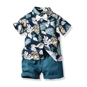 Ensembles de vêtements pour petit garçon imprimé de feuilles au prix de gros chemise avec nœud papillon pantalons courts vêtements d'été pour bébé garçon - Product Image 6