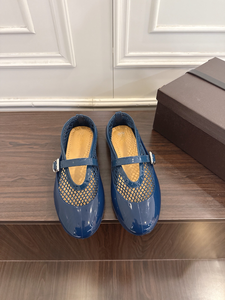 Zapatos Planos de Mujer Alaias Estilo Punk Mary Jane, Novedad 2025, Parte Superior de Cuero Genuino, Punta Cuadrada, Hebilla con Remaches, Antideslizantes y Suaves - Product Image 1