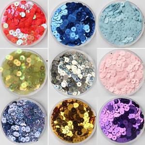 Paillettes plates irrégulières à haute résistance en PET, flocons de paillettes perforés pour la <span class=keywords><strong>couture</strong></span> de vêtements, la décoration artisanale de Noël - Product Image 3