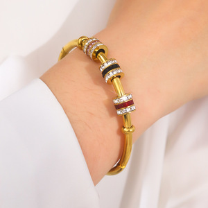 Bracelets à maillons fins et bracelets à maillons tendance avec des designs de bracelets à breloques italiennes et des breloques pour bracelets - Product Image 4