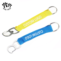 Lanière porte-clés promotionnelle personnalisée en gros Ouvre-bouteilles de vin en zinc Lanière ouvre-bouteille en polyester à sangle courte avec logo