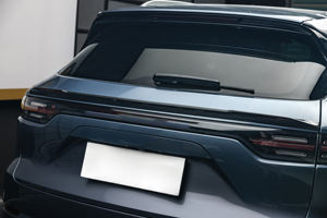 Pour <span class=keywords><strong>Porsche</strong></span> <span class=keywords><strong>Cayenne</strong></span> 2018 2019 2020 2021 <span class=keywords><strong>2022</strong></span> 2023 2024 2025 9Y0 Aileron central MSY amélioré en fibre de carbone sèche, finition sergé mat - Product Image 6