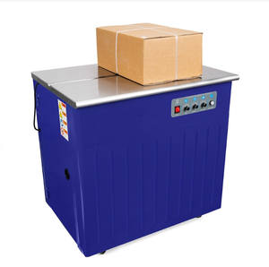 Équipement d'expédition logistique, machine d'emballage de cerclage semi-automatique pour petits colis en ruban pp/opp pour boîtes - Product Image 1