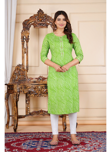 Compre Kurti Laheriya Verde Estampado, Kurti Étnico de Algodón con Cuello Redondo y Mangas Tres Cuartos, Ropa Casual - Product Image 4