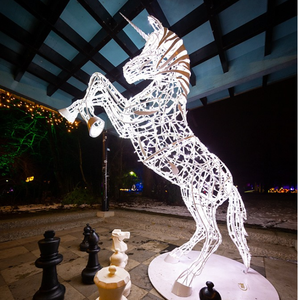 Scultura Decorativa di Animali 3D LED Personalizzata per Esterni, Grande Motivo a Cavallo con Luci a Corda, Decorazioni Natalizie - Product Image 3