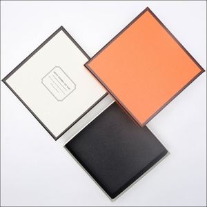 Caja de regalo portátil impermeable ecológica rectangular negra al por menor, embalaje cosmético con tapa, papel de cartón grande - Product Image 4