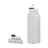 Bouteille d'eau de sport en silicone sans BPA, design créatif personnalisé en gros, toucher doux, bouteille pliable