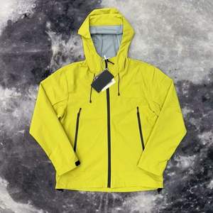 Novo Casaco Trench com Capuz 2526, Jaqueta para Futebol, Montanhismo ao Ar Livre, Ajuste Solto, Impermeável, à Prova de Vento e Poeira, Jaqueta Esportiva para Corrida - Product Image 3