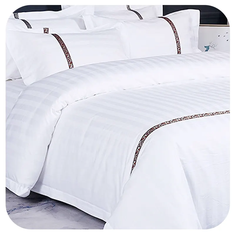 ชุดผ้าซาตินลายแถบสีขาวสำหรับโรงแรมผ้าปูที่นอนและปลอกหมอนชุดเครื่องนอน4ชิ้นสำหรับโรงพยาบาลไก่งวง300TC