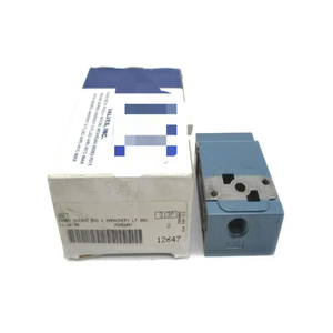 63003 207 NSMP nuevo Original listo Stock automatización Industrial PLC dedicado controlador de programación PLC - Product Image 1