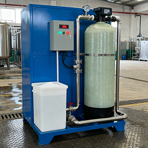 Équipement portable de purification d'eau par osmose inverse avec pompe et PLC, débit de 12 M/h, extensible en parallèle - Product Image 1