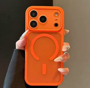 <span class=keywords><strong>Funda</strong></span> Magnética Mate <span class=keywords><strong>para</strong></span> iPhone 17 Pro Max, Compatible con Carga Inalámbrica, Protección Antigolpes y Agradable al Tacto - Product Image 2