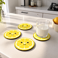 Joli ensemble de sous-verres en bois motif citron, sous-plats ronds en forme de tranche, accessoires de table à manger sur le thème des fruits d'été