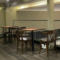 Vente en gros Ensemble de meubles modernes en bois massif pour restaurants et cafés Conception de table de chaise personnalisée pour salle à manger Café