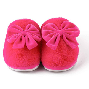 Chaussons en peluche moelleux, chaussons doux en fausse fourrure pour mariée, chaussures d'intérieur pour femmes - Product Image 2