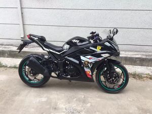 Motocicleta Deportiva <span class=keywords><strong>Ninja</strong></span> V6 de <span class=keywords><strong>250cc</strong></span> Usada con Motor de Gasolina >80km/h Velocidad Máxima Fabricada en CN y GUA - Product Image 2
