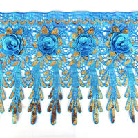 Vente en gros de dentelle guipure brodée avec des paillettes, des sequins et des perles, bordure décorative pour robes