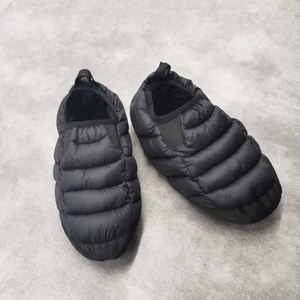 รองเท้าขนเป็ดให้ความอบอุ่นสำหรับกลางแจ้ง/ในร่มรองเท้าแตะน้ำหนักเบากันลื่นสำหรับฤดูหนาวออกแบบได้ตามต้องการ - Product Image 3