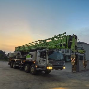 Zoomlion 50ton כבד נייד משאית מנוף כל השטח 42 מ 'הרמת גובה 2021 מודל יעילות גבוהה עגורני משאית - Product Image 2