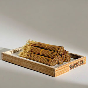 Juego de incienso de bambú con fragancia Oud fuerte al por mayor, palitos de madera de agar eternos hechos a mano con embalaje personalizado para uso religioso - Product Image 2