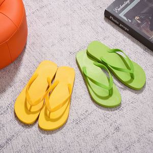 Pantuflas al por mayor con MOQ bajo, pantuflas para mujer, chanclas con logotipo personalizado, sandalias para mujer, sandalias de estilo informal para exteriores - Product Image 4