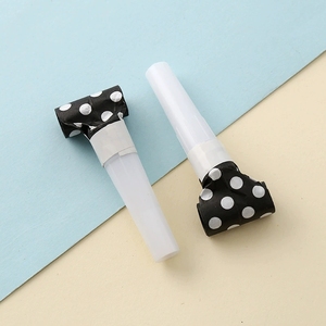Sifflets de fête en papier à pois, couleurs assorties, pour enfants, célébrations d'anniversaire, accessoires de fête - Product Image 3