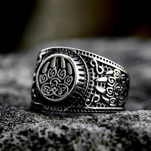 SS8-1122R Anillo de Acero Inoxidable con Diseño Actualizado 2023, Pata de Oso Vikinga, Protección Eslava de <span class=keywords><strong>Veles</strong></span> para Hombre, Regalo Creativo, Venta al por Mayor - Product Image 6