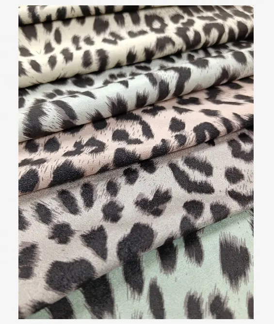 2021 moda leopardo digitale stampato 100% poliestere lavorato a maglia crutain tessuto scamosciato la sua serie di materiali scuri per abbigliamento hanno azione