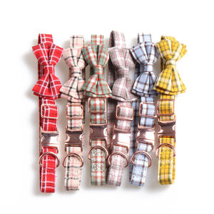 <span class=keywords><strong>Collar</strong></span> de seguridad a cuadros con hebilla de metal y oro para perro, corbata con lazo y hebilla de metal, diseño bonito, venta al por mayor, Amigo - Product Image 1