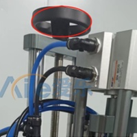 Pulverizador neumático de botellas de Perfume, máquina prensadora de tapado, máquina prensadora de Perfume para botellas de Perfume