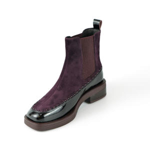 <span class=keywords><strong>Stivali</strong></span> da <span class=keywords><strong>Donna</strong></span> in Camoscio Bordeaux - Dettagli in Pelle con Borchie, <span class=keywords><strong>Tacco</strong></span> <span class=keywords><strong>Basso</strong></span>, Calzature Casual Eleganti Autunno 2025 - Product Image 3