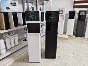 Distributeur d'eau chaude et froide à chargement par le bas avec technologie de filtration intelligente, boîtier en plastique écologique pour usage domestique et hôtelier, 3 robinets d'eau - Product Image 5