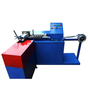 Machine de fabrication de conduits d'air flexibles en aluminium avec laminage PVC pour la ventilation HVAC - Product Image 1