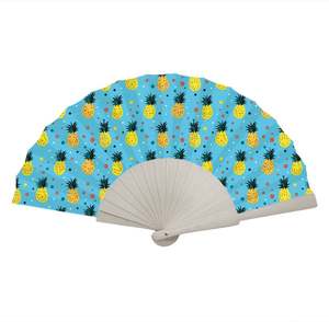 Éventail pliant en bois gravé personnalisé – Éventails de mariage personnalisés, cadeaux de fête d'anniversaire, décorations de fête de bébé, cadeaux pour invités - Product Image 3