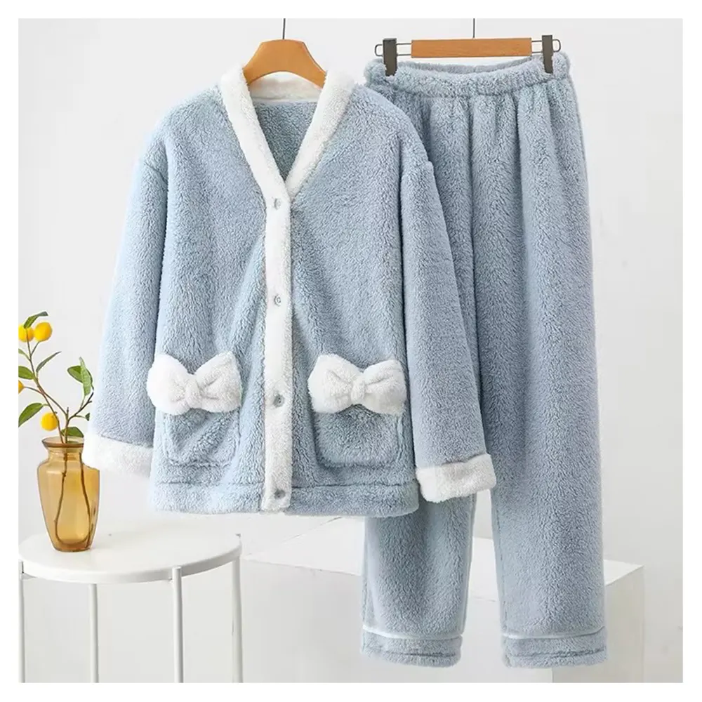Fabrieks Hete Verkoop 100% Polyester Koraalfluwelen Dames Pyjama 'S Voor Thuis Super Zacht En Warm Koraal Flanel Fluwelen Nachtkleding Pyjama