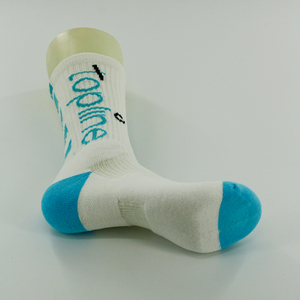 Tùy Chỉnh Người Đàn Ông Của Bóng Rổ Thể Thao Crew Vớ Bán Buôn Hot Bán Jacquard Dệt Kim Thiết Kế Với Giá Nhà Máy Cho Mùa Thu Mùa - Product Image 4