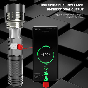 Linterna LED de 30W Recargable con Pantalla Digital y Zoom, Linterna Táctica - Product Image 4