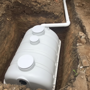 Fosse septique résidentielle en PE/FRP pour traitement des eaux usées - Rénovation de toilettes rurales - Réservoir de stockage 500L/H résistant à la corrosion - Product Image 1