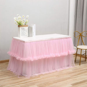 Jupe de table moderne en tulle hawaïen à volants en organza rectangulaire blanc pour banquet de mariage jupe de table basique en tutu et raphia - Product Image 3