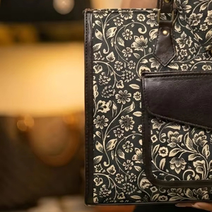 Brown Flower Pattern Canvas Tote Bag Set — 2pcs Women's Shoulder Bag with Front Pocket & Matching Pouch - Product Image 2