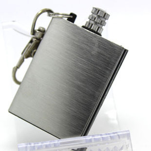 <span class=keywords><strong>Briquet</strong></span> à silex carré en acier inoxydable étanche, personnalisé et créatif, modèle Million Matches, vente en gros - Product Image 4