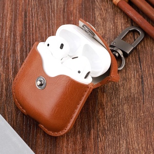 Funda protectora personalizable para Apple air Pods, estuche de cuero para auriculares inalámbricos, azul - Product Image 4