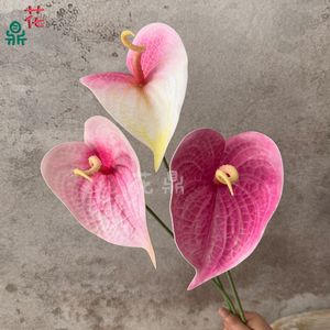 Lys artificiels en soie Hua Ding, branche unique, fleurs de décoration de mariage - Product Image 2