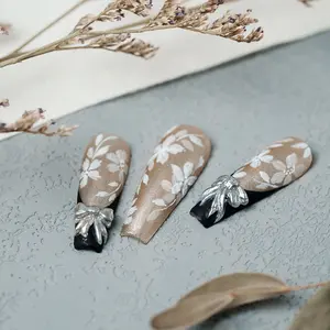 Hot Sale 3D Artificial Fingernails Customized Handmade False Nails
